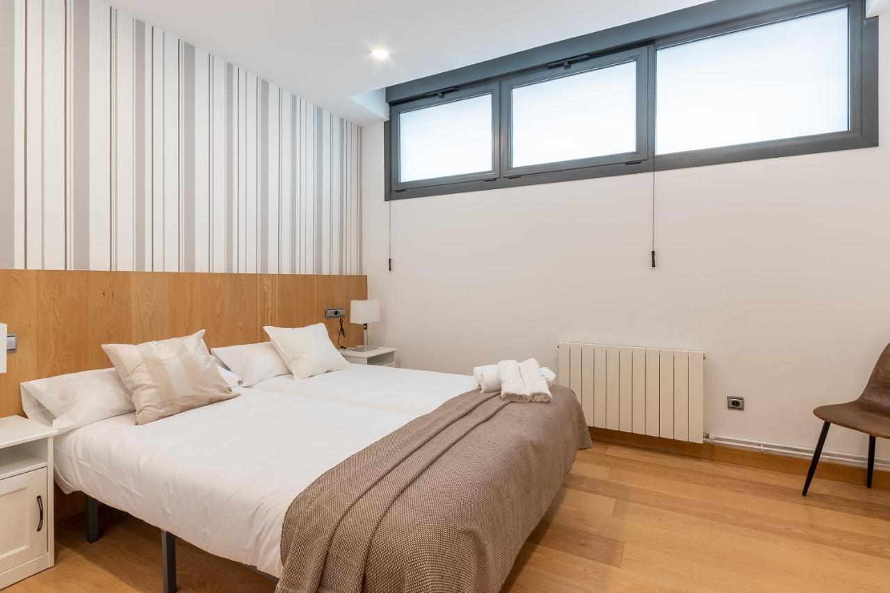 New! Lovely 3-Bedroom Loft In Bilbao Bagian luar foto