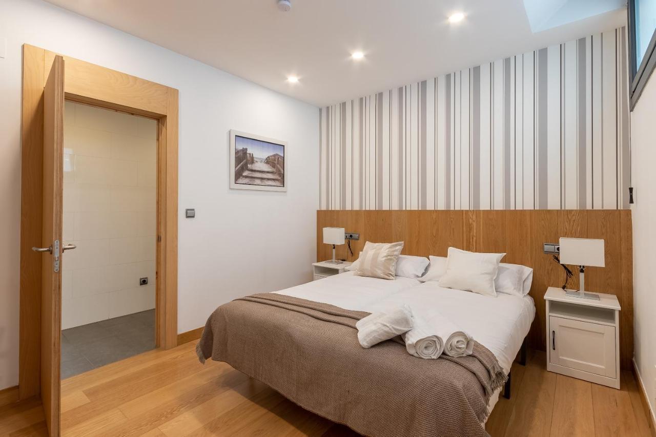 New! Lovely 3-Bedroom Loft In Bilbao Bagian luar foto
