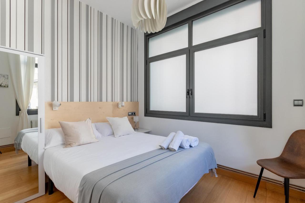 New! Lovely 3-Bedroom Loft In Bilbao Bagian luar foto